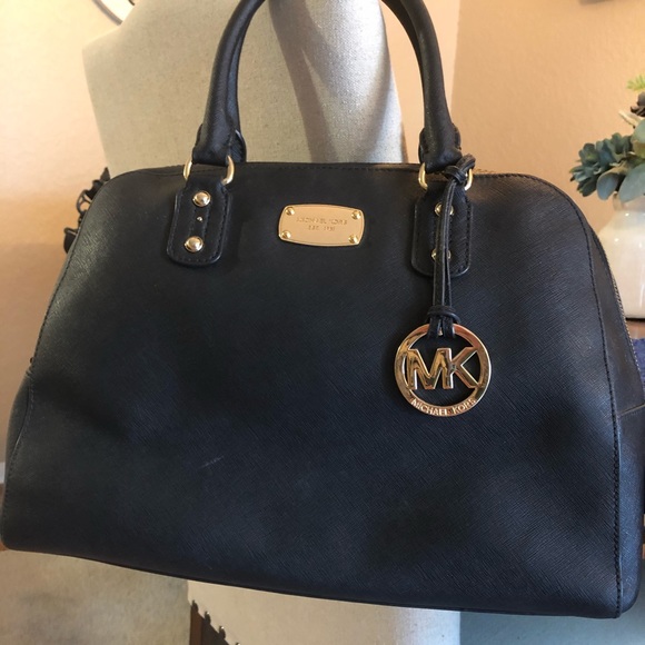 Michael Kors Handbags - Michael Kors medium sized tote.